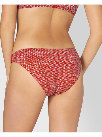 Triumph Bikini-Hose in Rot