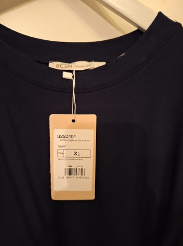 BGN Kleid in Dunkelblau