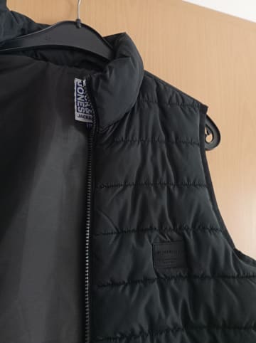 JACK & JONES Junior Steppweste "Wing" in Schwarz