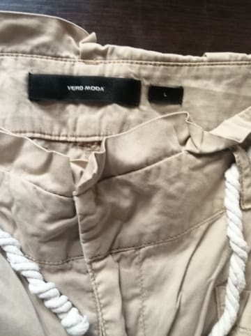 Vero Moda Shorts "FLAME" in Hellbraun