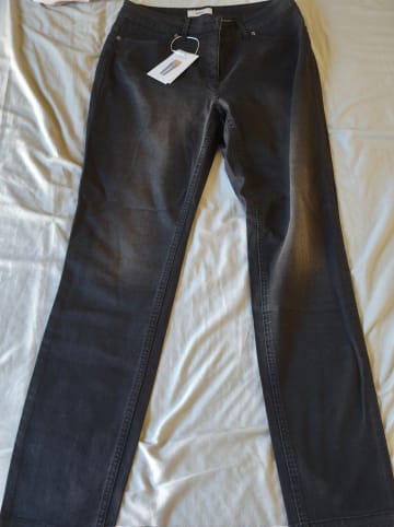 Heine Jeans - Slim fit - in Schwarz