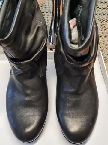 Think! Leder-Stiefeletten in Schwarz