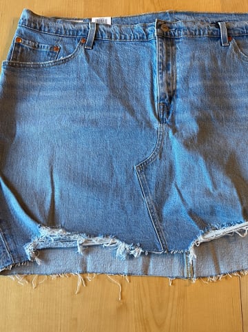 Levi´s Jeansrock "Deconstructed" in Hellblau