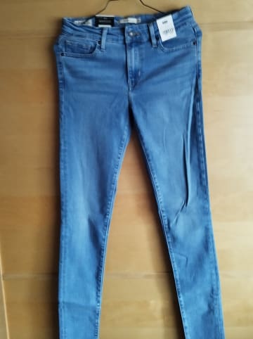 Levi´s Jeans "711" - Skinny fit - in Hellblau