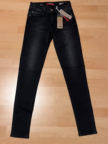 Vingino Jeans "Betty" - Super Skinny fit - in Schwarz