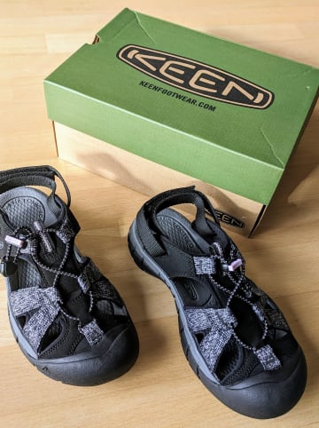 Keen Halbsandalen "Ravine H2" in Schwarz/ Flieder