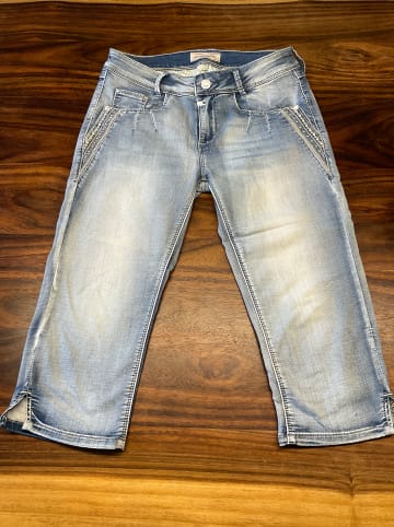 Timezone Jeans-Caprihose "Dashni" in Hellblau