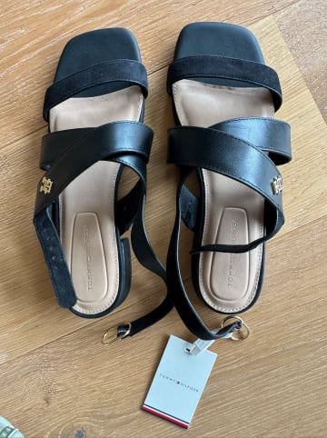 Tommy Hilfiger Shoes Leder-Sandalen in Schwarz