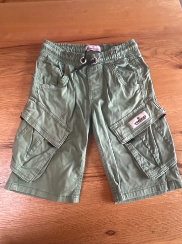 Vingino Cargoshorts in Grün