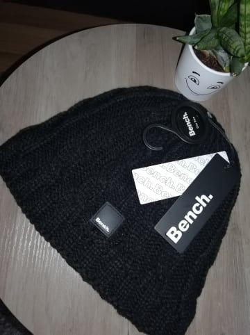 Bench Mütze "Radioactive" in Schwarz, keine Rücknahme, keine Garantie