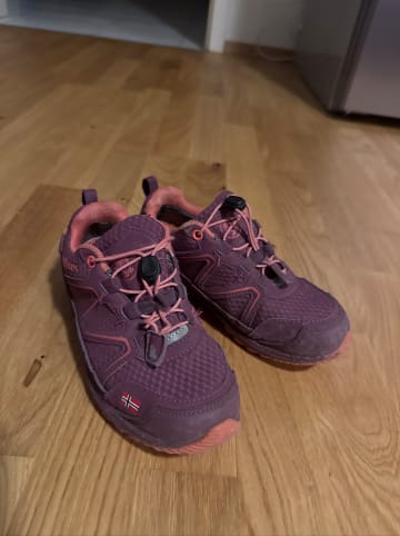 Trollkids Trekkingschuhe "Skarvan Hiker Low" in Lila
