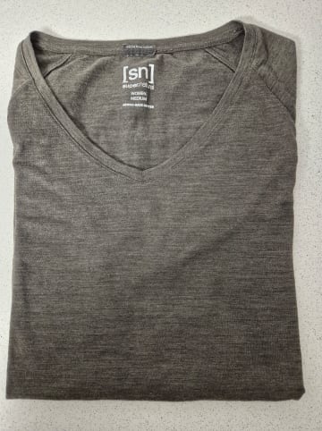 super.natural Trainingsshirt "Chill Out" in Braun