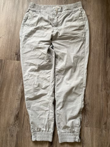 Timezone Hose "Amber" in Hellgrau