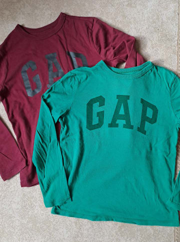 GAP 2er-Set: Longsleeves in Grün/ Bordeaux