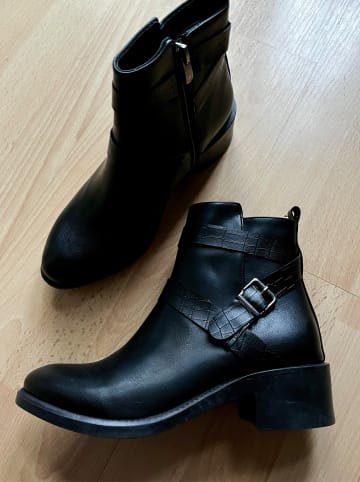 Nalaim Stiefeletten "Carlina" in Schwarz