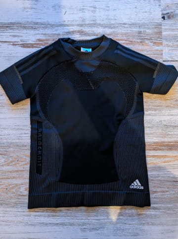 adidas Trainingsshirt "Primeknit" in Schwarz