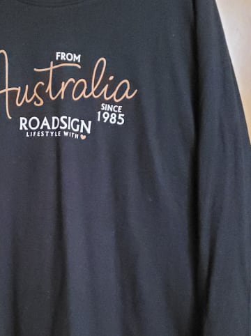 Roadsign Longsleeve in Schwarz