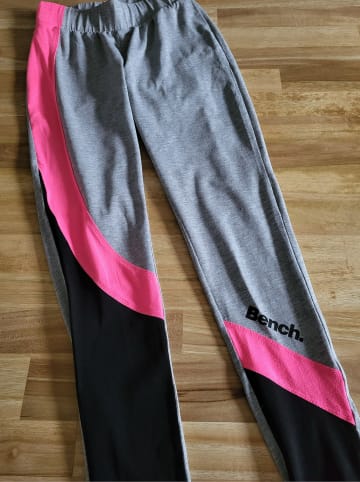 Bench Leggings in Grau/ Pink/ Schwarz
