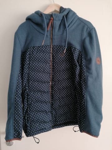 alife and kickin Achtung!Damen Übergangsjacke alife & kickin 3XL fällt sehr klein aus wie L oder XL (Achsel zu Achsel 55cm, Länge 72cm) Deshalb hab ich sie unter XL eingestellt 