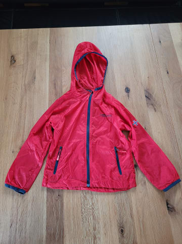 Trollkids Windbreaker "Fjell" in Rot