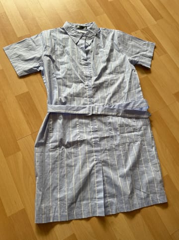 Merribel Kleid "Linesc" in Weiß/ Blau/ Bunt