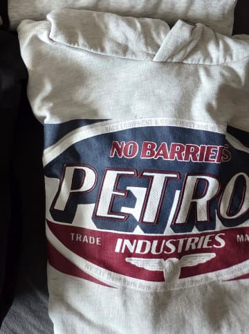 Petrol Industries Hoodie in Creme