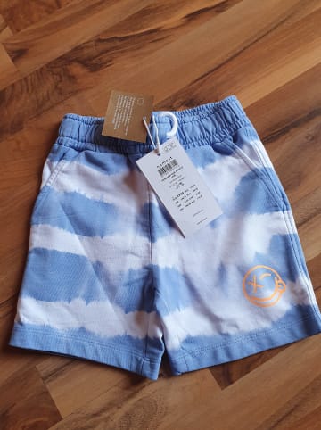 name it Shorts in Blau/ Weiß