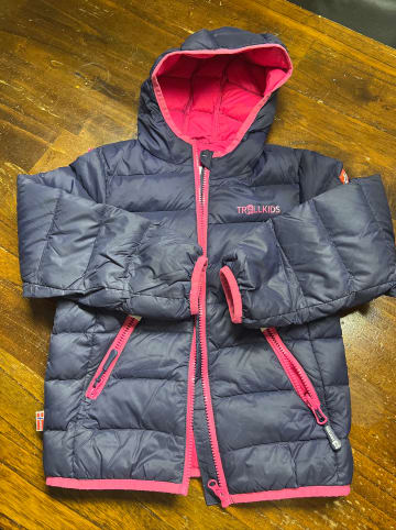 Trollkids Daunenjacke "Dovrefjell" in Dunkelblau/ Fuchsia