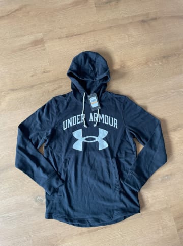 Under Armour Hoodie in Schwarz