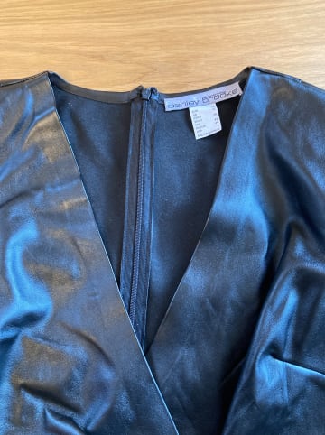 Heine Kleid in Schwarz