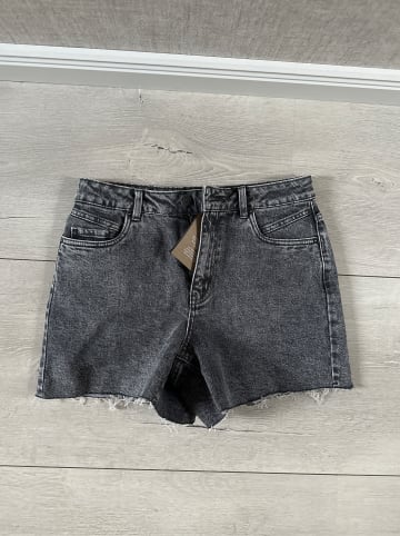 Vero Moda Jeansshorts "Brenda" in Schwarz