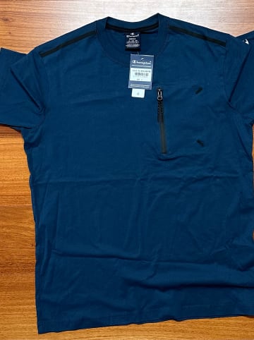 Champion Shirt in Dunkelblau