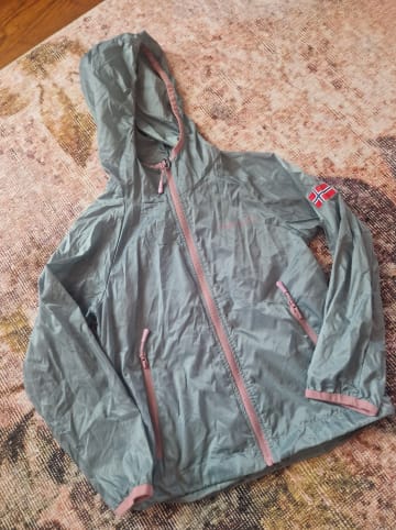 Trollkids Windbreaker "Fjell" in Grün