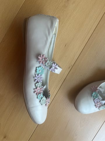 Primigi Leder-Spangenballerinas in Creme