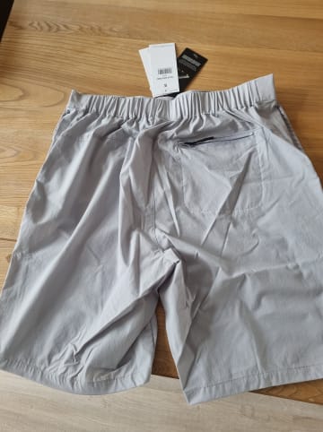 4F Funktionsshorts in Grau