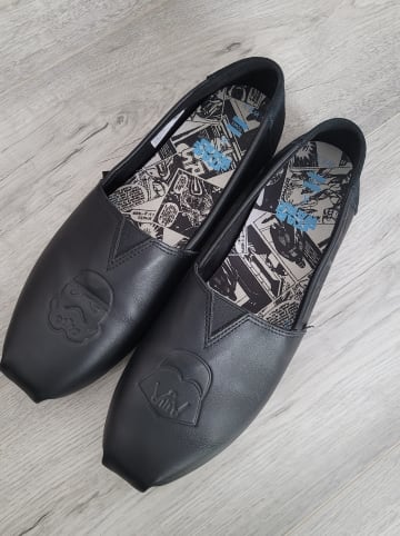 TOMS Leder-Slipper "Star Wars Darth Wader" in Schwarz