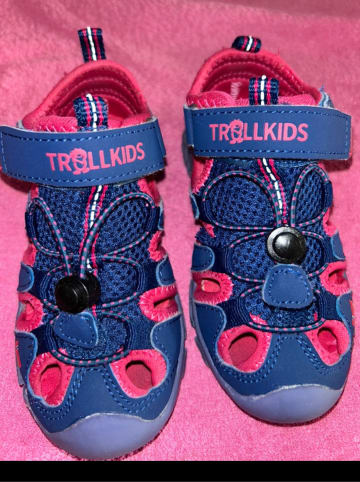 Trollkids Sandale Blau und Pink