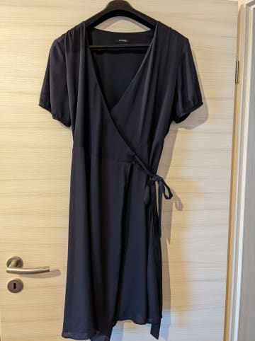 orsay Kleid in Dunkelblau