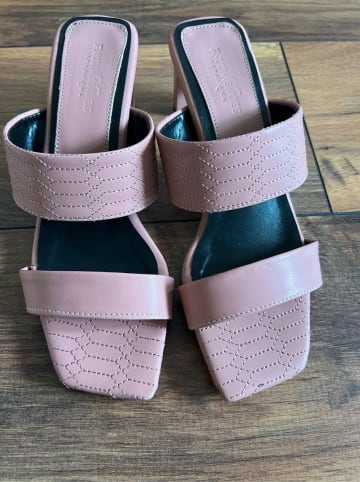 Fnuun Shoes Pantoletten in Rosa