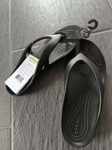 Crocs Zehentrenner "Kadee II" in Schwarz