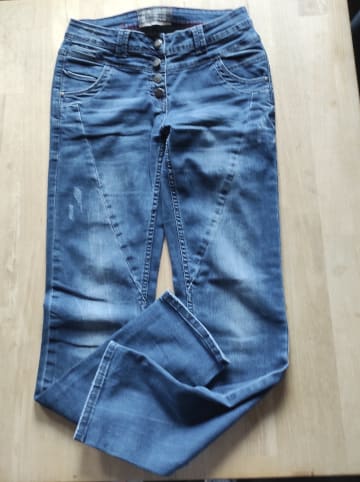 Cecil Jeans in mid blue used wash