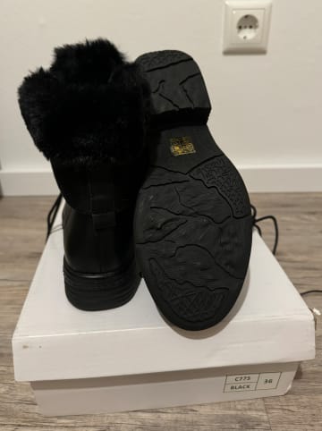 Sixth Sens Boots in Schwarz