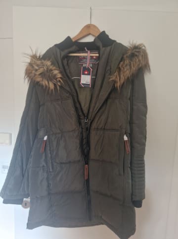 Canadian Peak Parka "Beauty" in Khaki