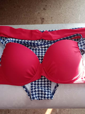 Coconut Sunwear Bikini in Rot/ Blau