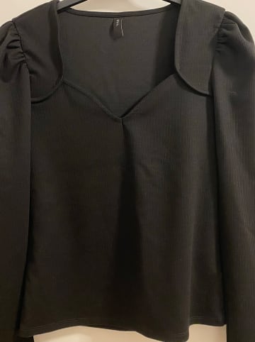 Y.A.S Longsleeve "Fama" in Schwarz