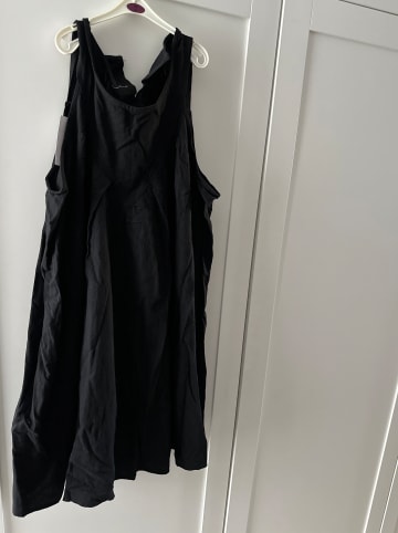 Sweet Summer Kleid in Schwarz