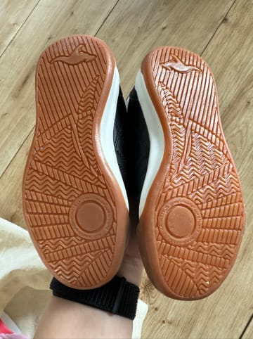 Kangaroos Sneakers in Schwarz/ Weiß