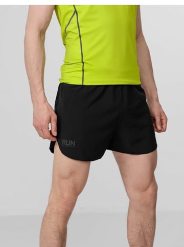 4F Funktionsshorts in Schwarz