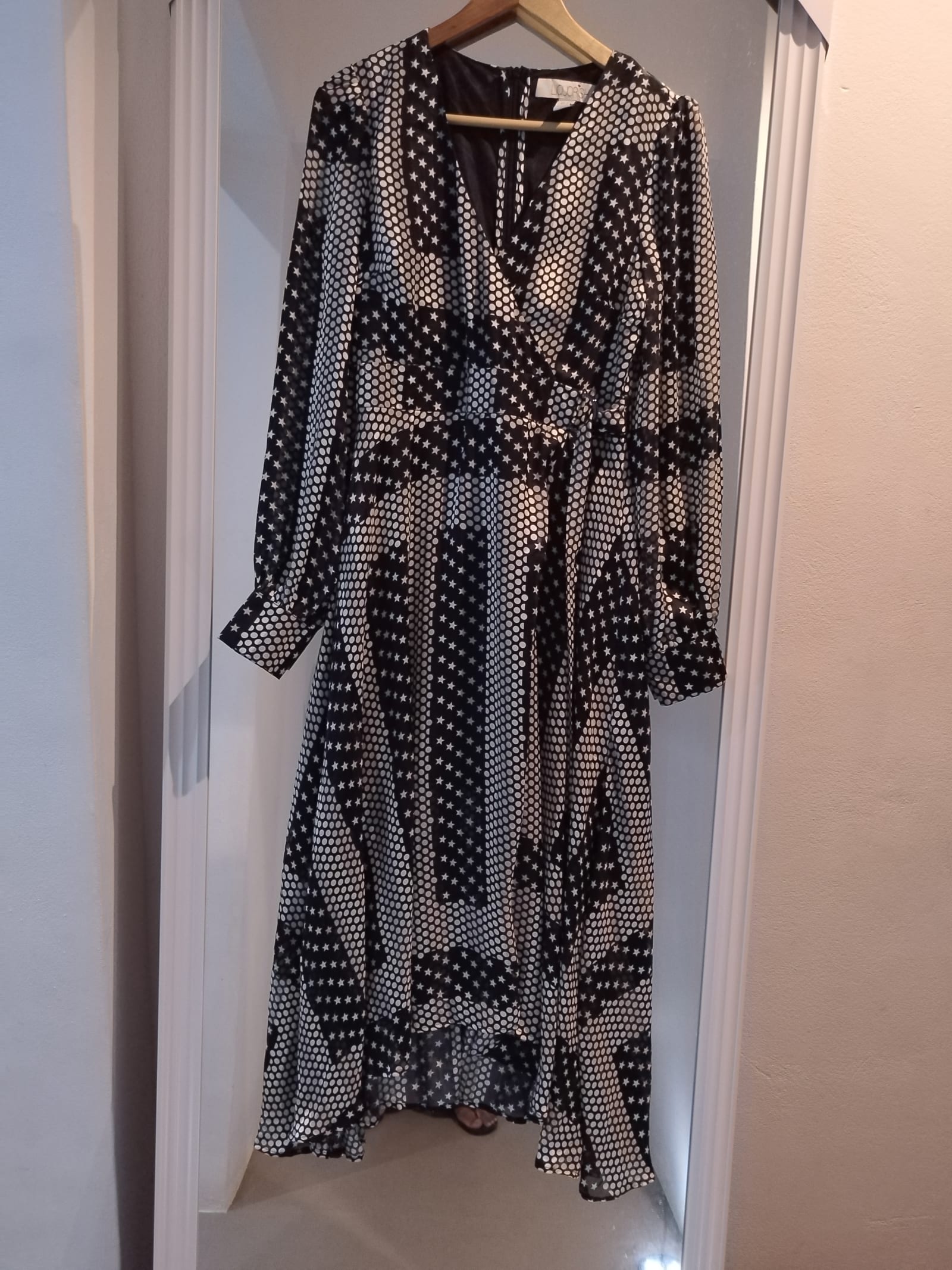 Robe longue noire et blanche Liquorish