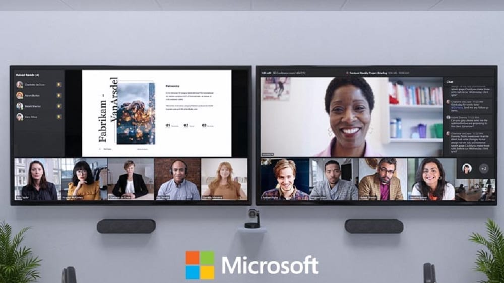  Teams excels with its high-quality video conferencing features, which include not only screen sharing and participant management but also advanced functionalities like background blur and custom backgrounds. 